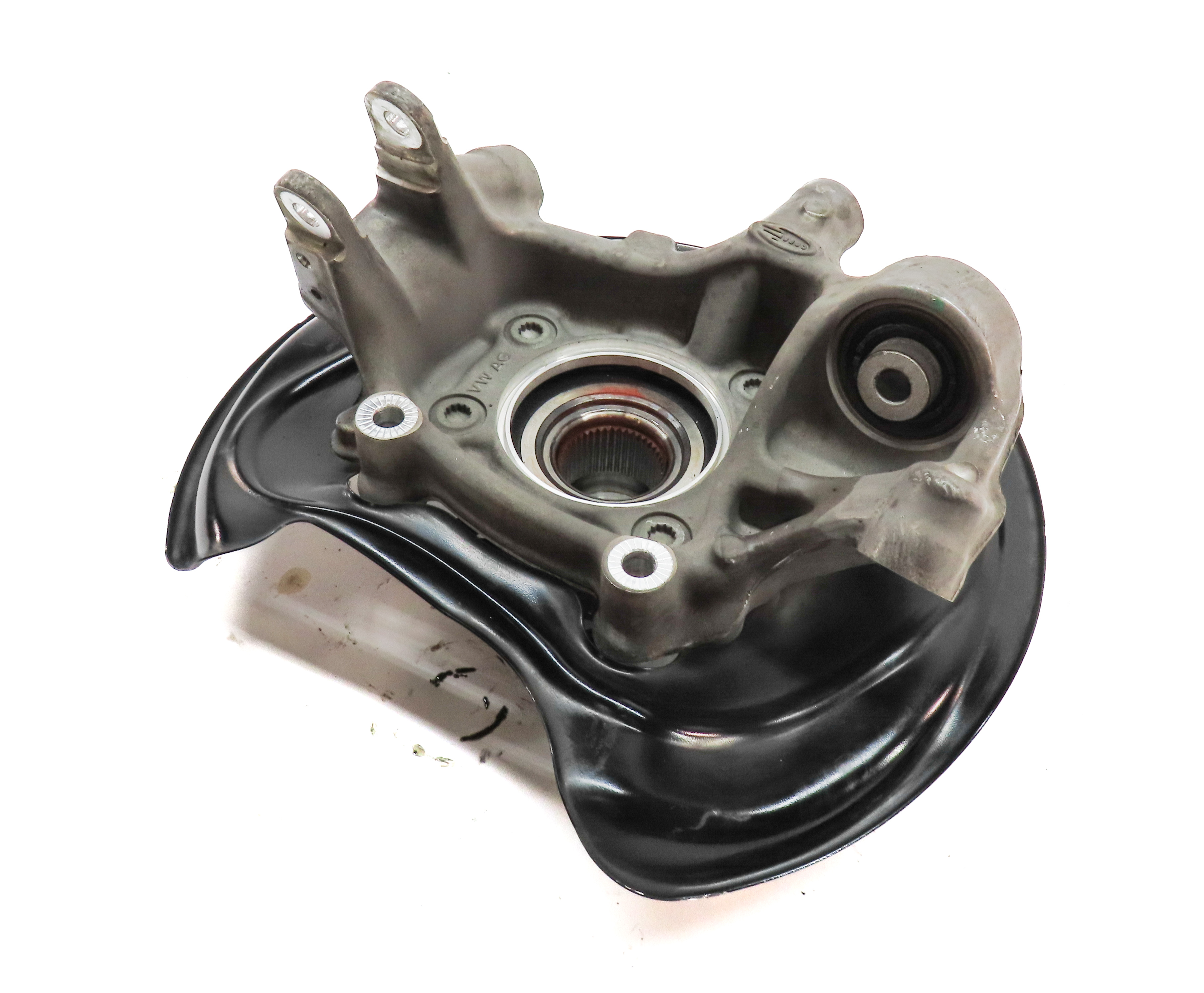2017-2022 AUDI Q7 (4M) REAR RIGHT PASSENGER SPINDLE KNUCKLE WHEEL HUB w/ SHIELD — exact item pictured